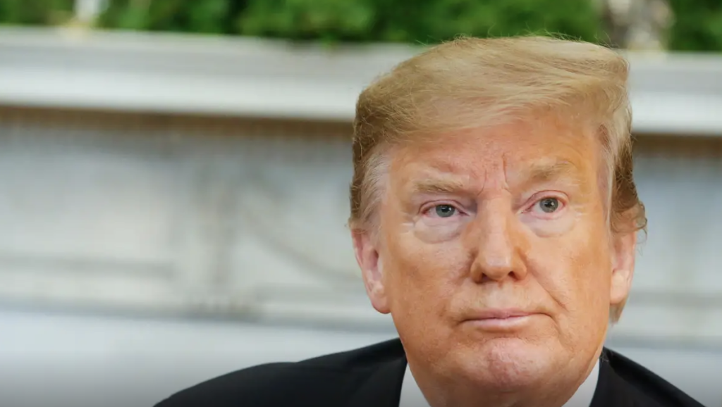 Trump confirma tarifas recíprocas contra todos os países e abala mercados globais.