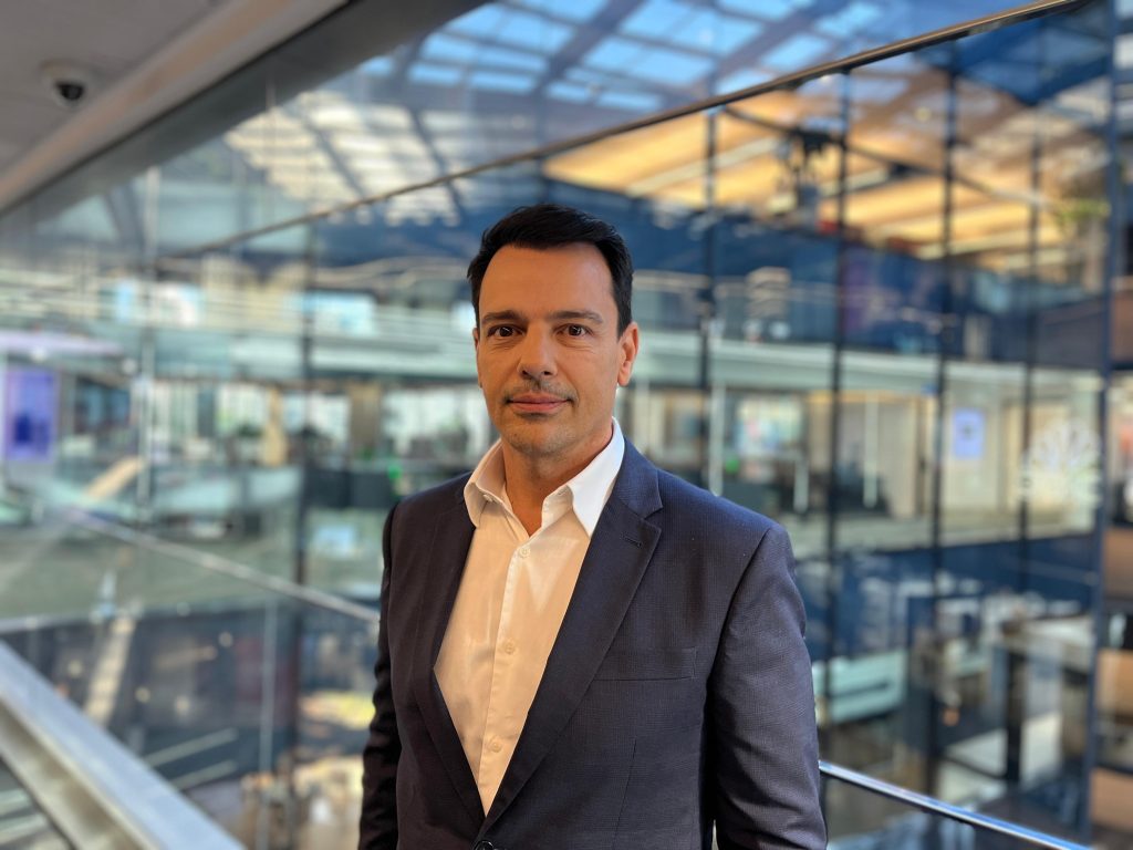 Vivemos uma fase de grande instabilidade nas relações internacionais — e os impactos da geopolítica nos negócios se tornam cada vez mais evidentes.