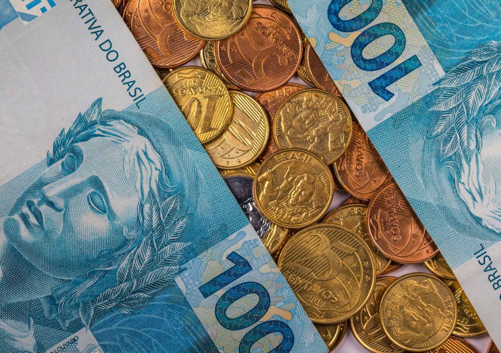 Novo imposto sobre alta renda deve atingir apenas 4% dos sócios de empresas, diz Receita.